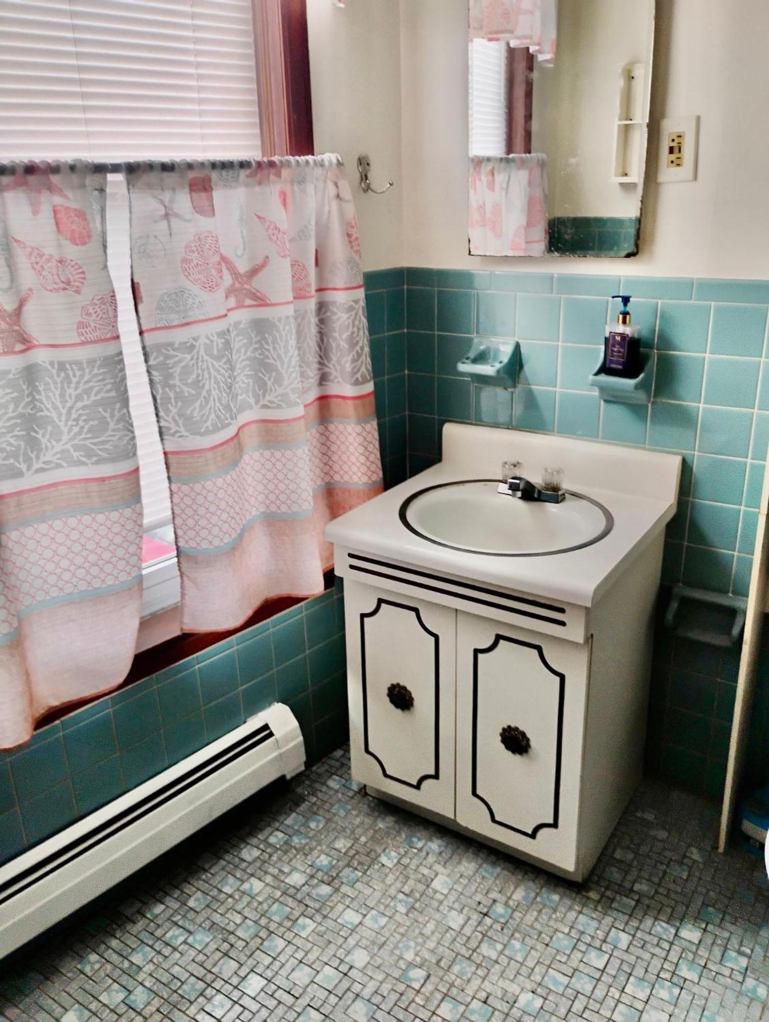 Penn Station Room Motel Casa Ньюарк Екстер'єр фото
